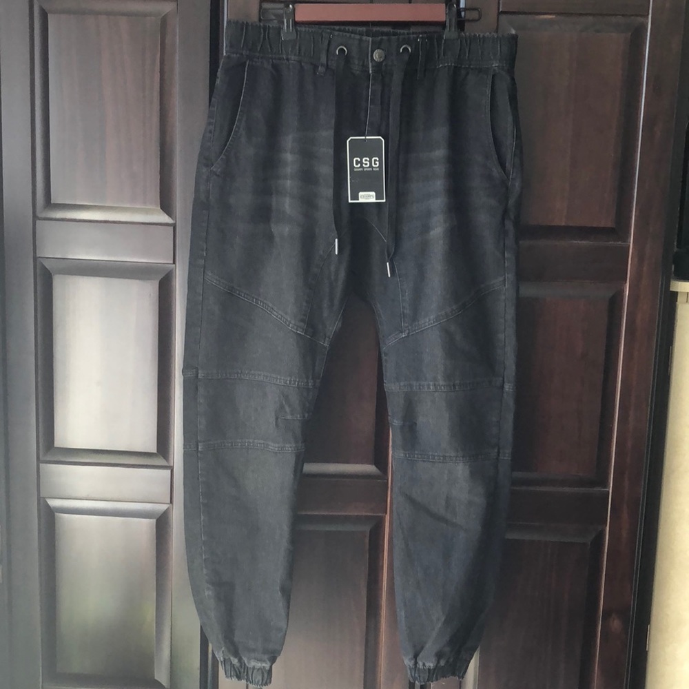 Champs Sports Gear (Csg) Gem